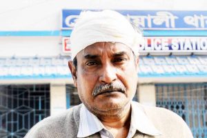 Injured teacher Mahim Ranjan Ganguly at Krishnanagar police station