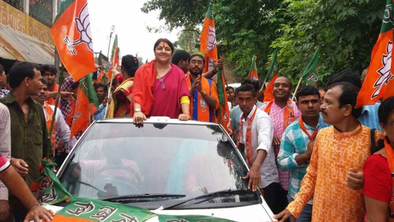 Locket Chattopadhyay during a road show in Cooper's Camp on Friday