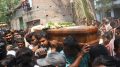 Mortal remains of Khokon Sikdar packed in coffin arrived home in Tehatta