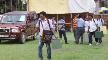 Polling personnel leaving for poll stations in Krishnanagar